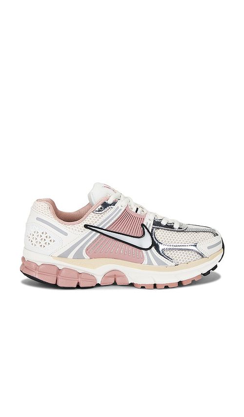 Nike Zoom Vomero 5 Sneaker in Blush. -  9.5 also in 10, 10.5, 5, 5.5, 6, 6.5, 7, 7.5, 8, 8