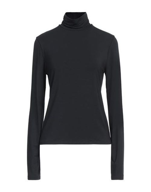 Woman Top Black
