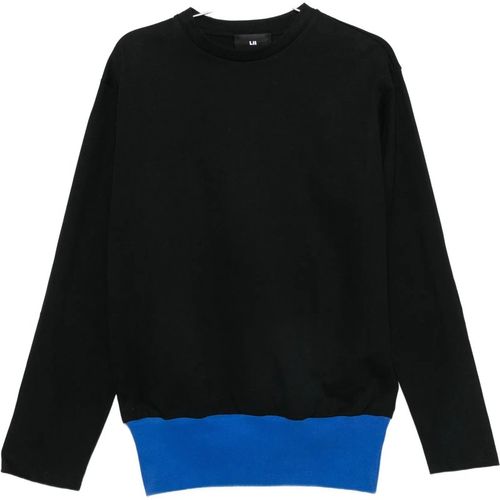 Lii Contrast Waistband T Shirt