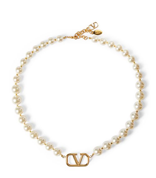 Vlogo Signature Pearl Necklace