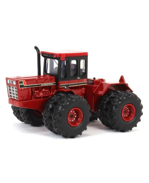 1/64 International Harvester 4586 Tractor with Front & Rear Dual Wheels, Prestige Collection