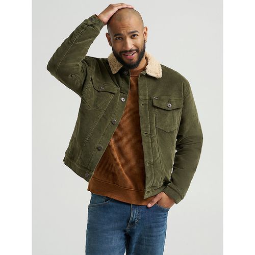 Men's ® Sherpa Lined Corduroy Trucker Jacket in Olive Night