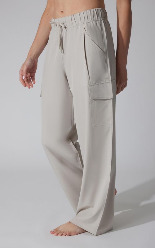 Lightstreme Wide Leg Cargo Pocket Pant