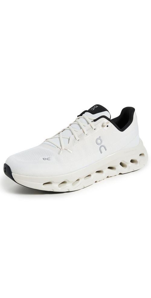 Cloudtilt Sneakers Pearl/Ice
