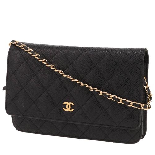 Wallet on Chain shoulder bag in black quilted grained leather