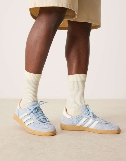 Handball Spezial trainers in blue and cream with gum sole