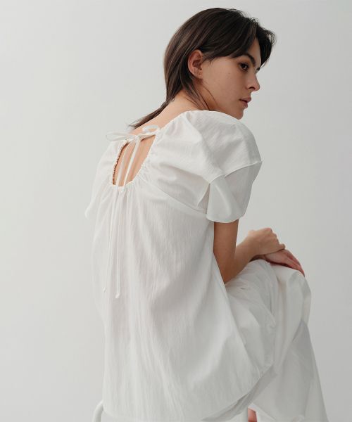 JOY PUFF SHIRRING BLOUSE