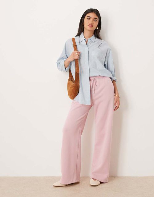 Essential wide leg fleece joggers in pink