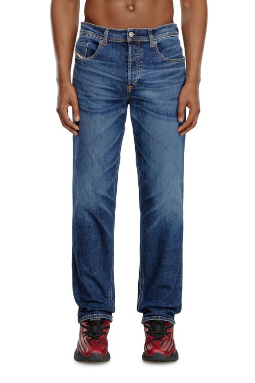 Tapered Jeans