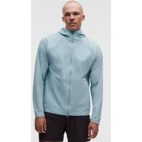 Lululemon – Men's Pace Breaker Jacket – Color Blue
