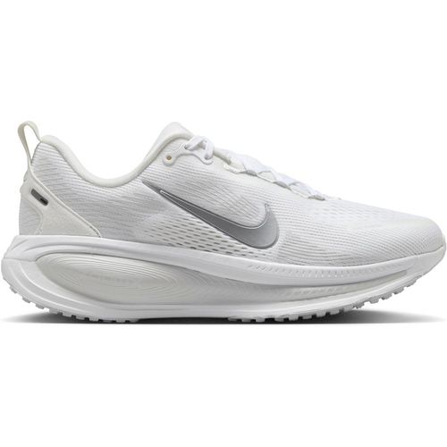 Women's running shoes Nike Vomero
