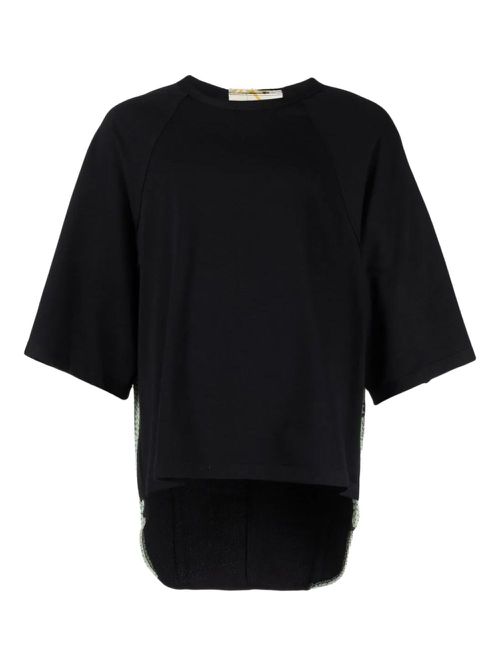 Raglan-sleeve black T-shirt